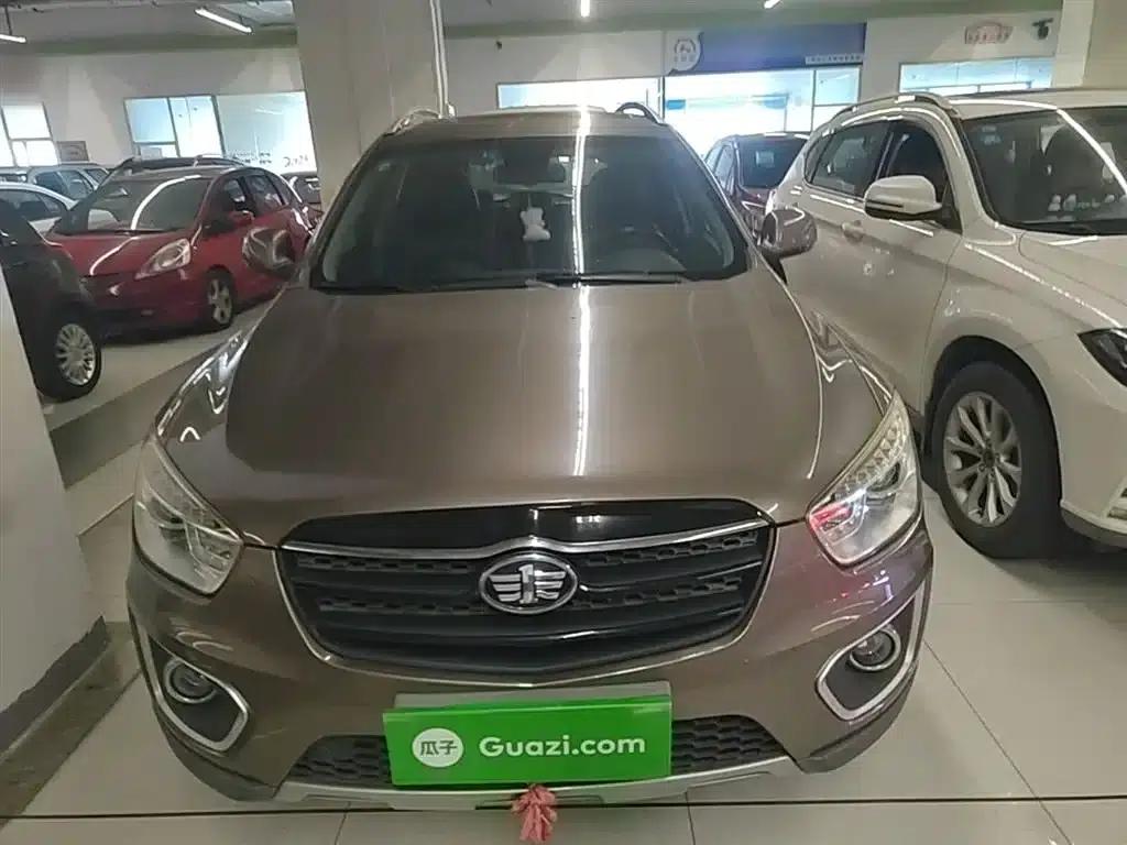 Besturn X80 2016 2.0L Automatic Comfort Model — миниатюра 3