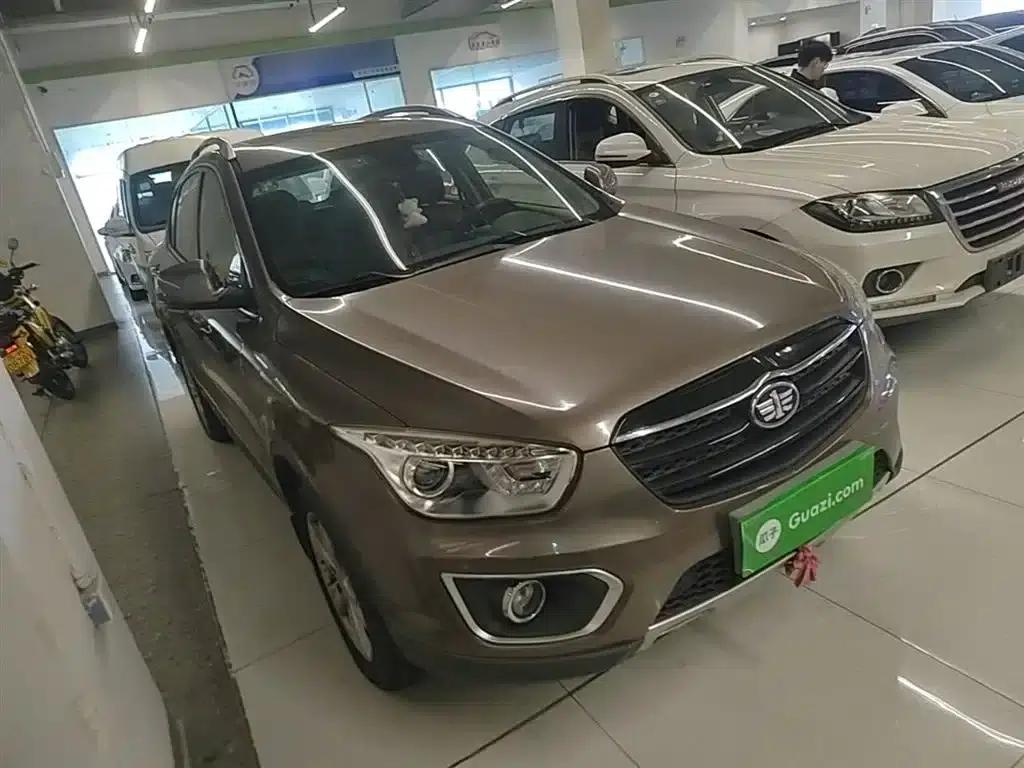 Besturn X80 2016 2.0L Automatic Comfort Model — миниатюра 4