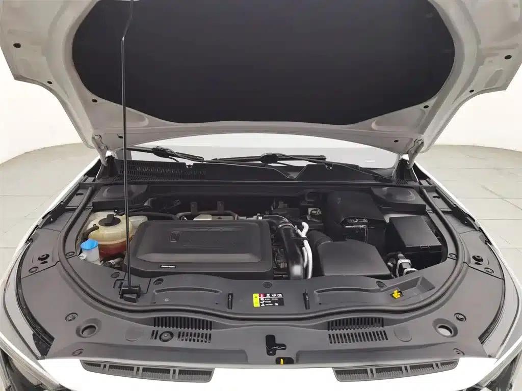 Bestune B70S 2022 1.5T Smart and Trendy Commander — миниатюра 6