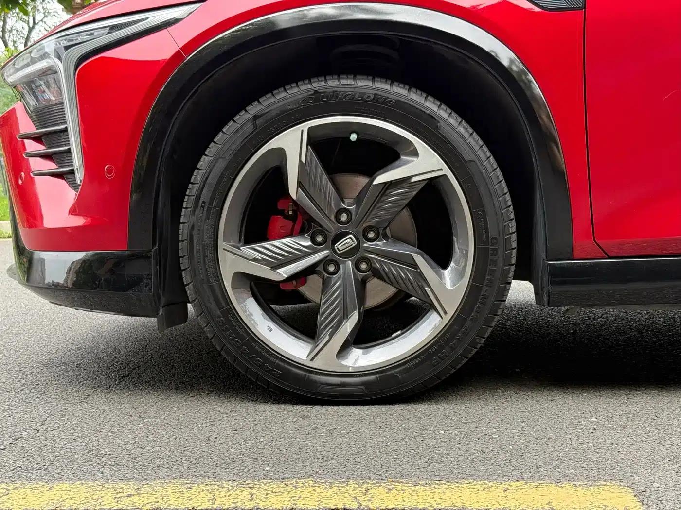 Bestune B70S 2022 2.0T Ares King — миниатюра 15