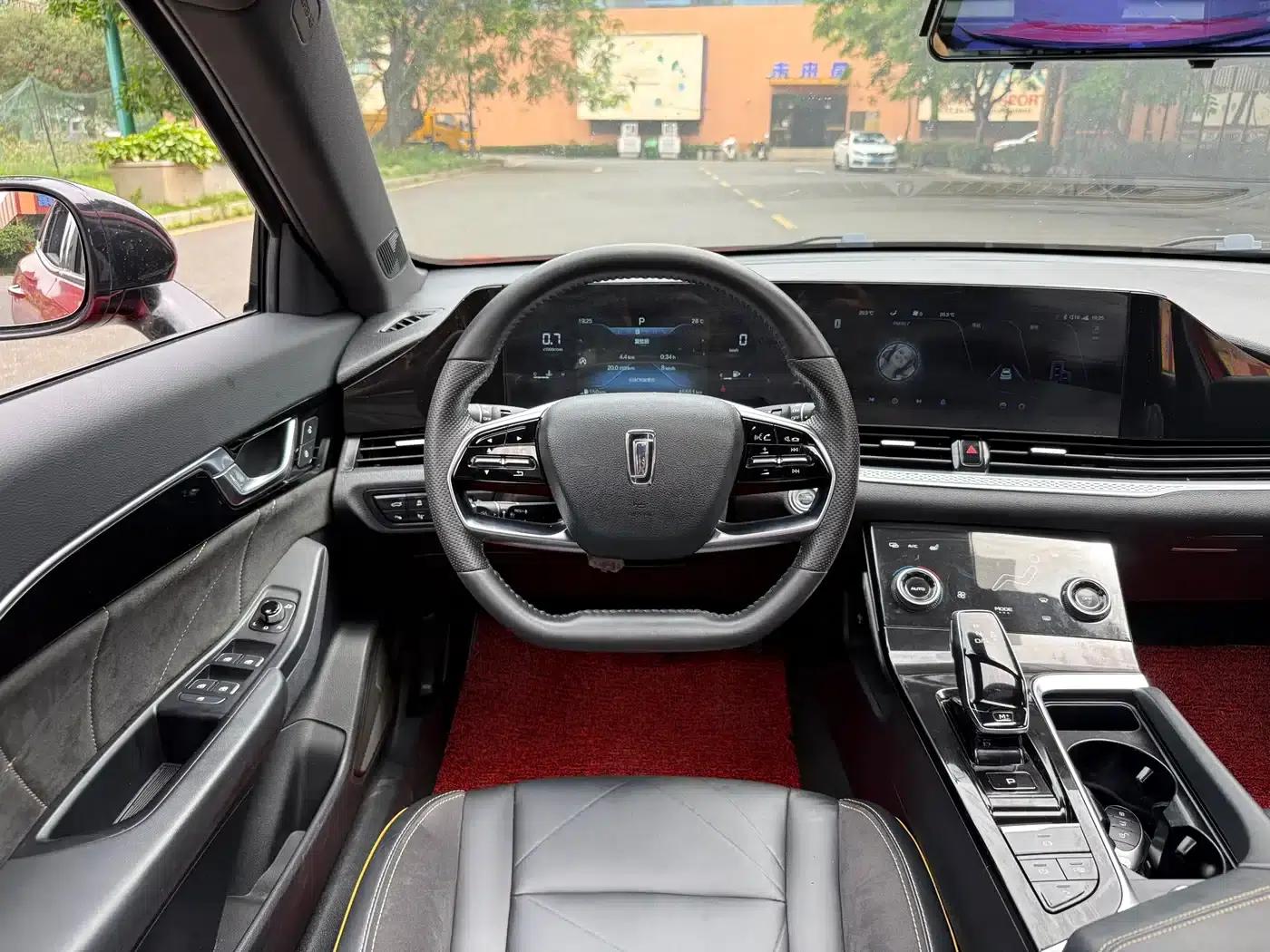 Bestune B70S 2022 2.0T Ares King — миниатюра 17