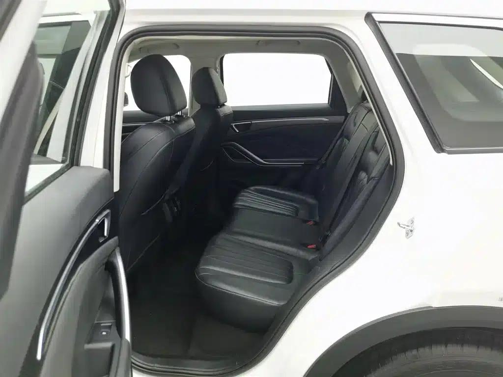 Bestune T55 2022 1.5T Automatic Leap Forward Edition — миниатюра 15
