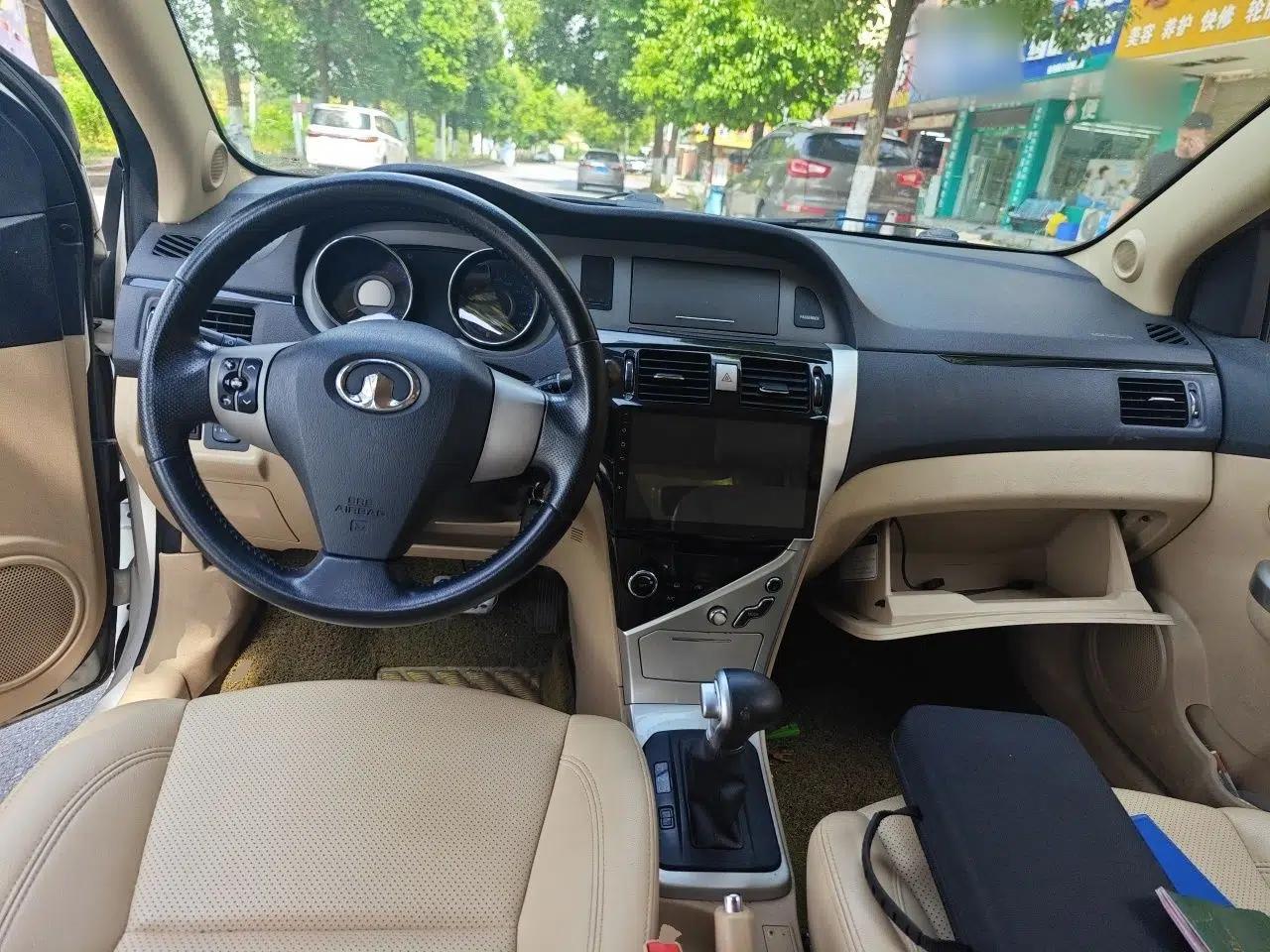 Great Wall C30 New Energy 2017 EV Luxury Model — миниатюра 10