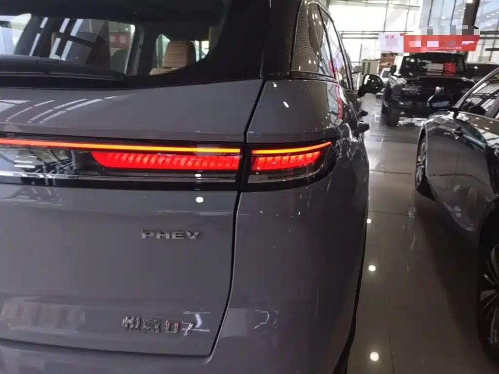Yueyi 07 2025 Model 210km Enjoy Edition — миниатюра 8
