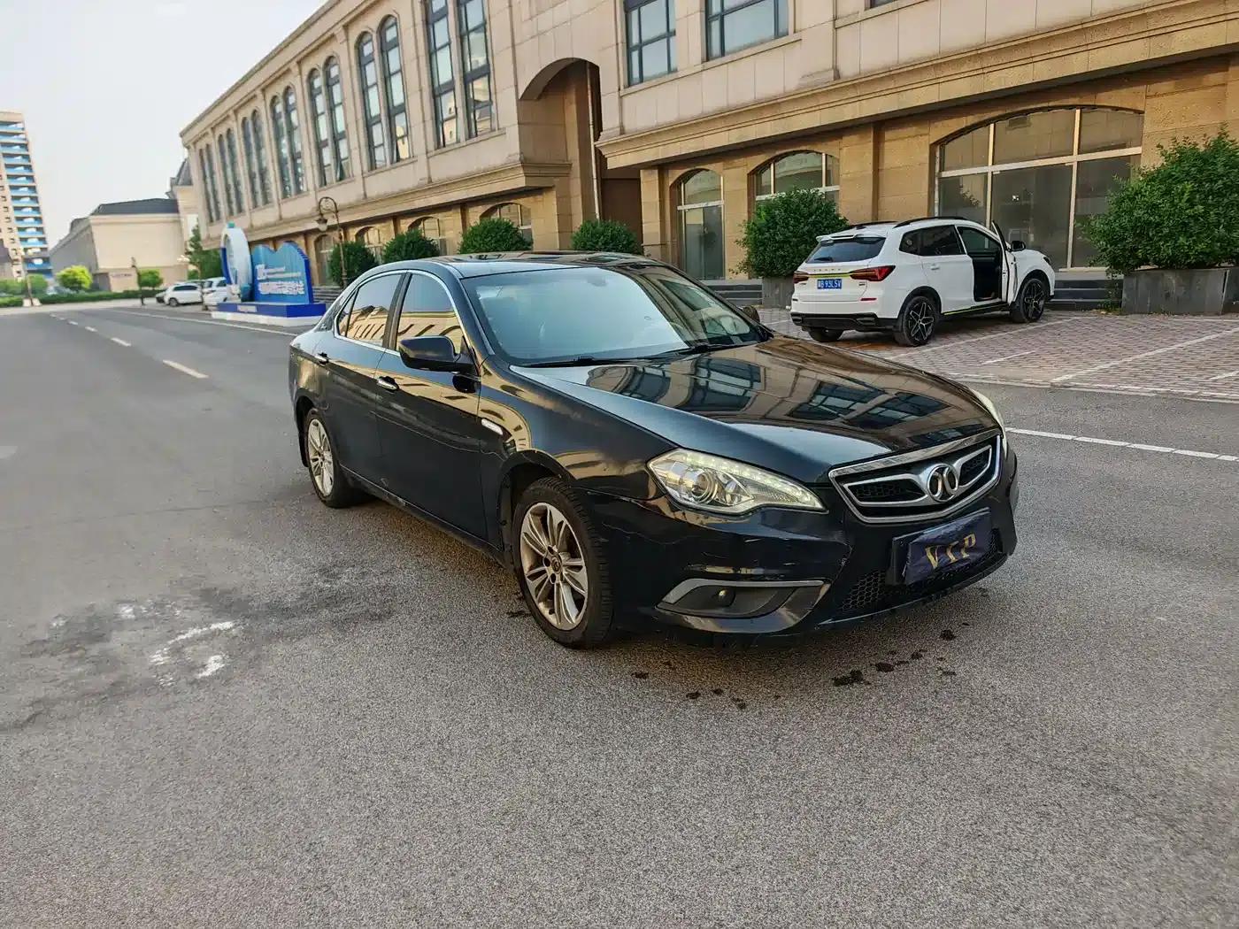 2013 Senova D70 2.0T Luxury Edition — миниатюра 3