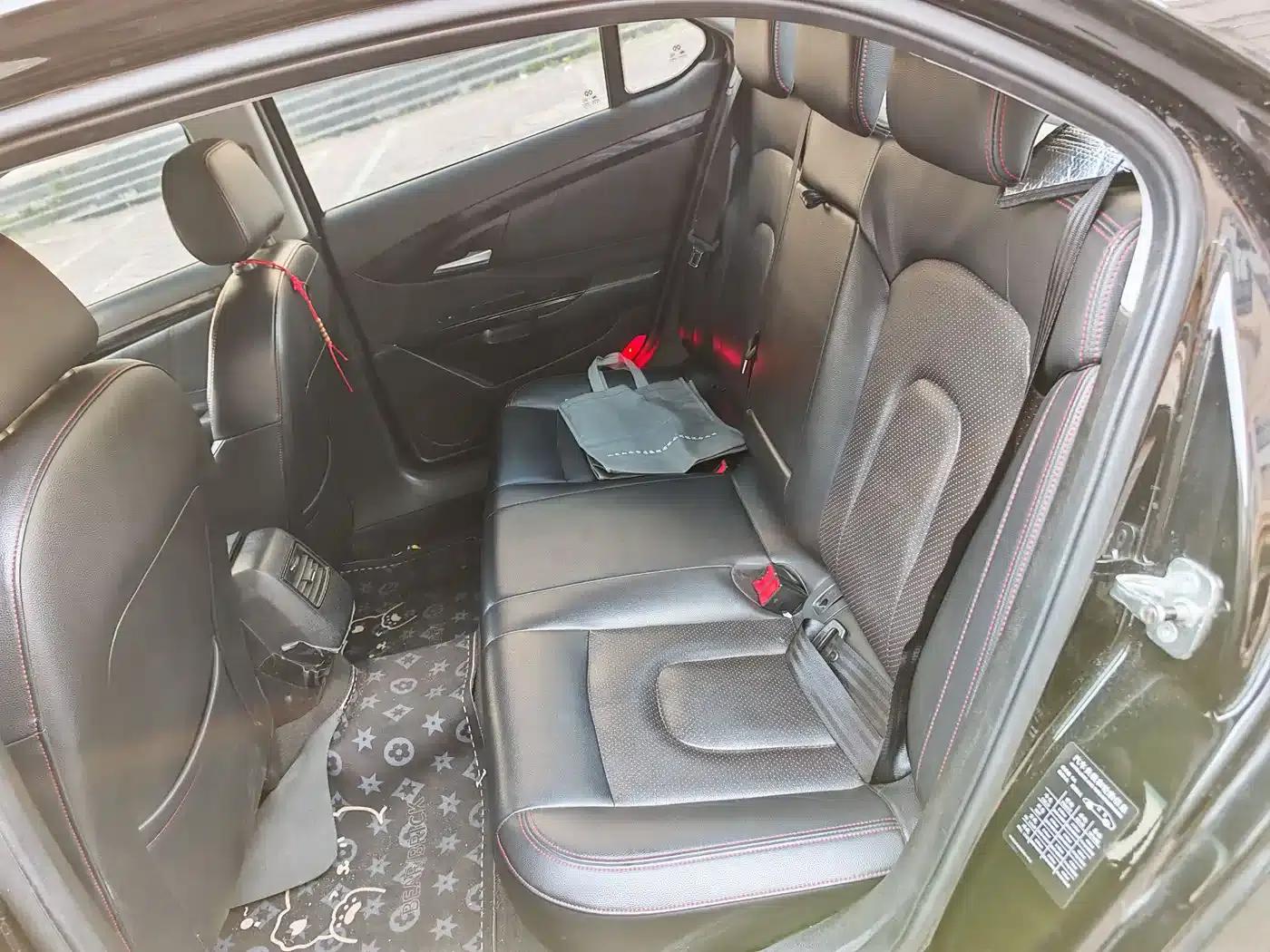 2013 Senova D70 2.0T Luxury Edition — миниатюра 10