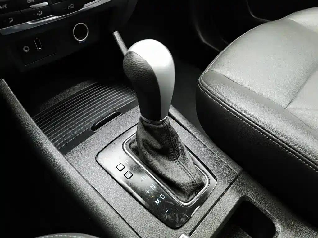 2015 Senova X65 2.0T Automatic Elite — миниатюра 13