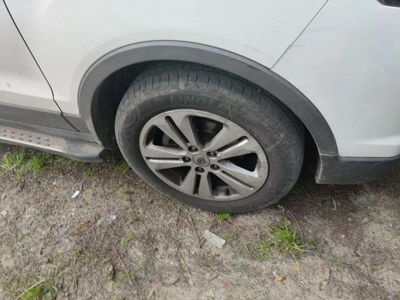 CHANGAN OSHAN CX70 2016 1.6L Manual Luxury Model — миниатюра 8