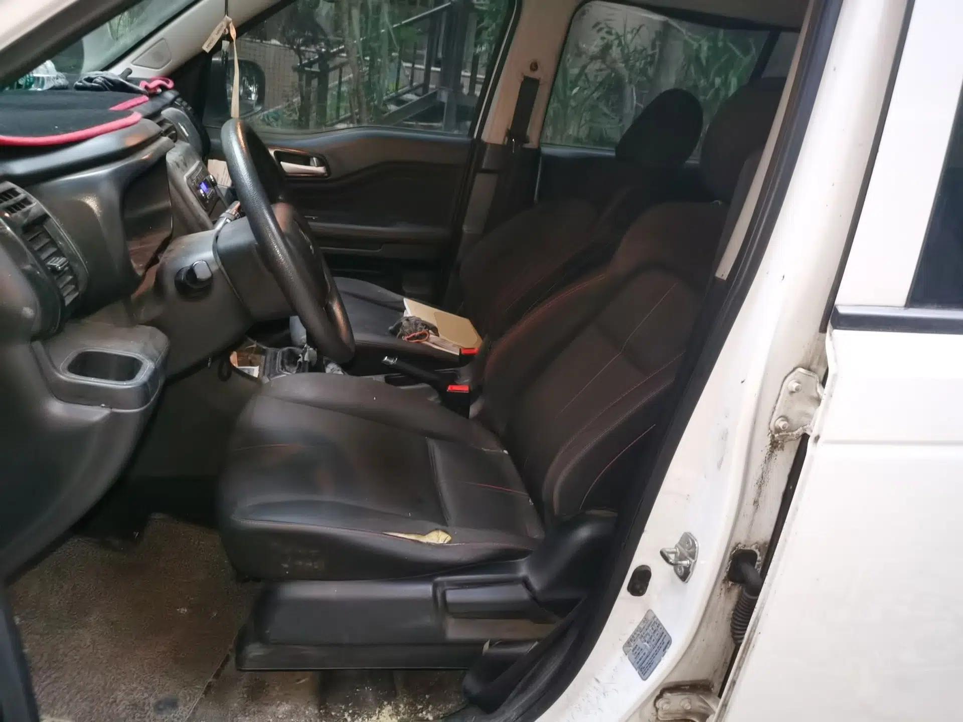CHANGAN OSHAN X70A 2020 1.5L Manual Base Version — миниатюра 16