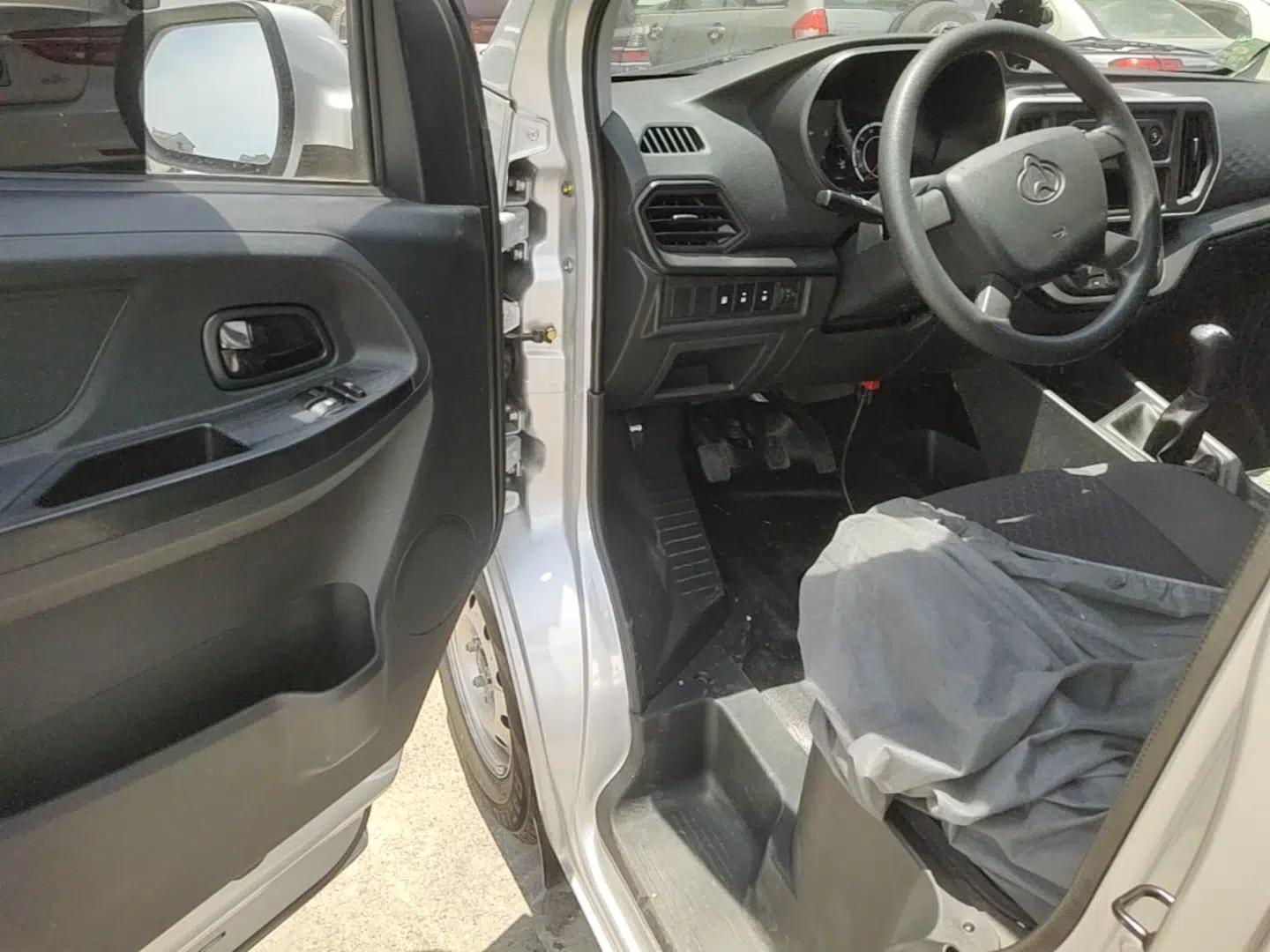 CHANGAN KAICHENG Ruixing M60 2023 1.5L GDI Comfort-Class Passenger Vehicle 6/7 Seats — миниатюра 19