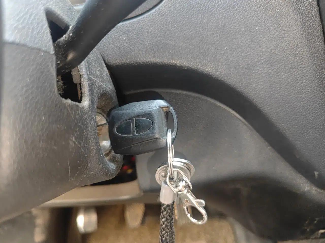 CHANGAN KAICHENG Ruixing M60 2019 1.5L Base Version China VI Standard 2-Seater Van with DAM15KR Engine — миниатюра 9