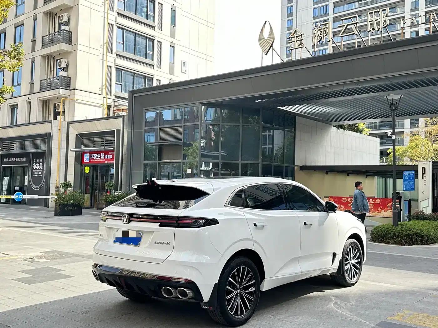 Changan UNI-K 2023 2.0T 2WD Enjoy Edition — миниатюра 18