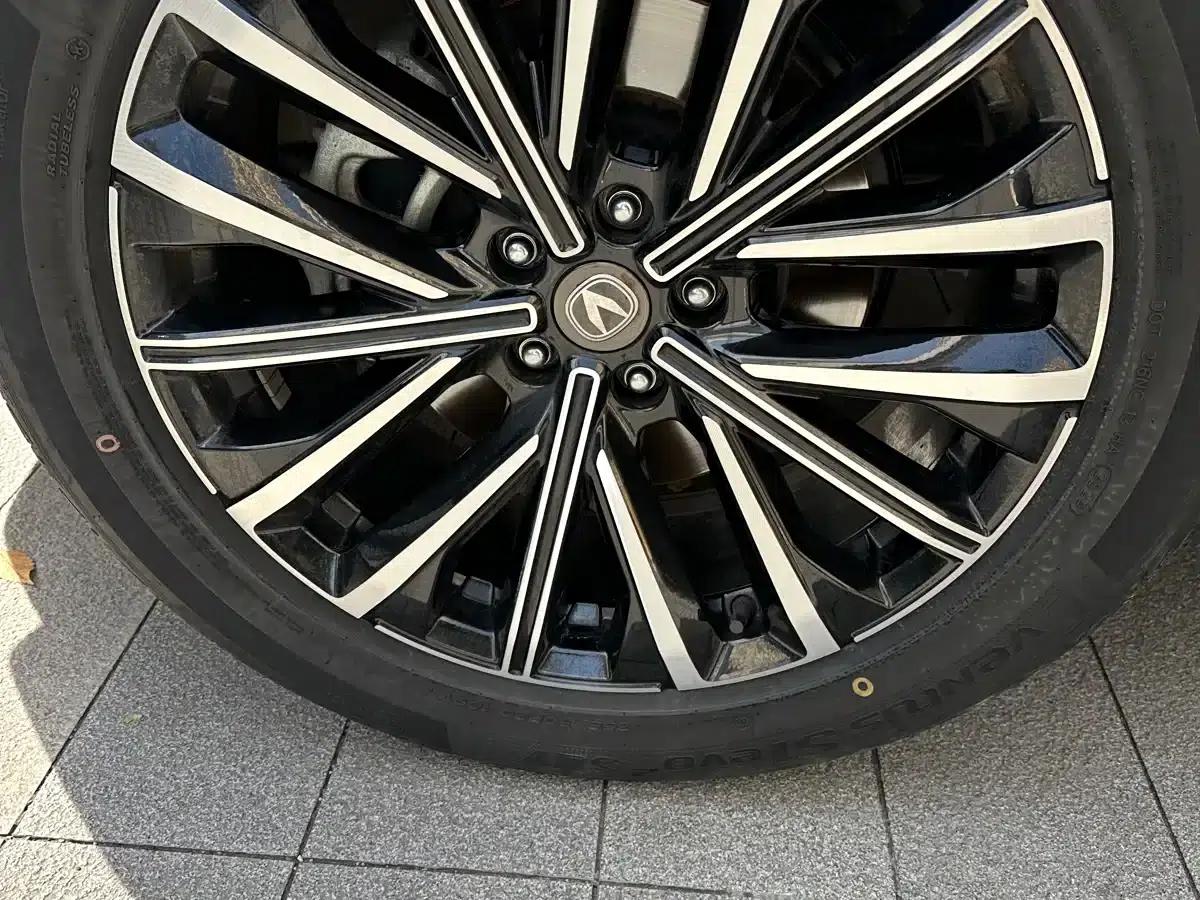 Changan UNI-K 2023 2.0T 2WD Enjoy Edition — миниатюра 5