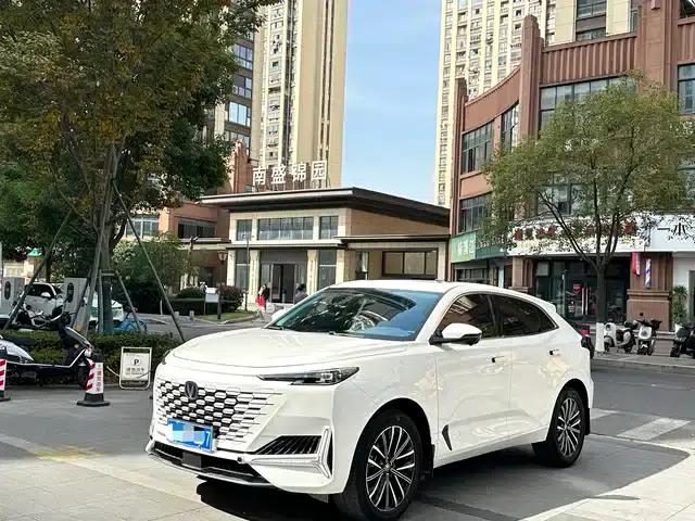 Changan UNI-K 2023 2.0T 2WD Enjoy Edition