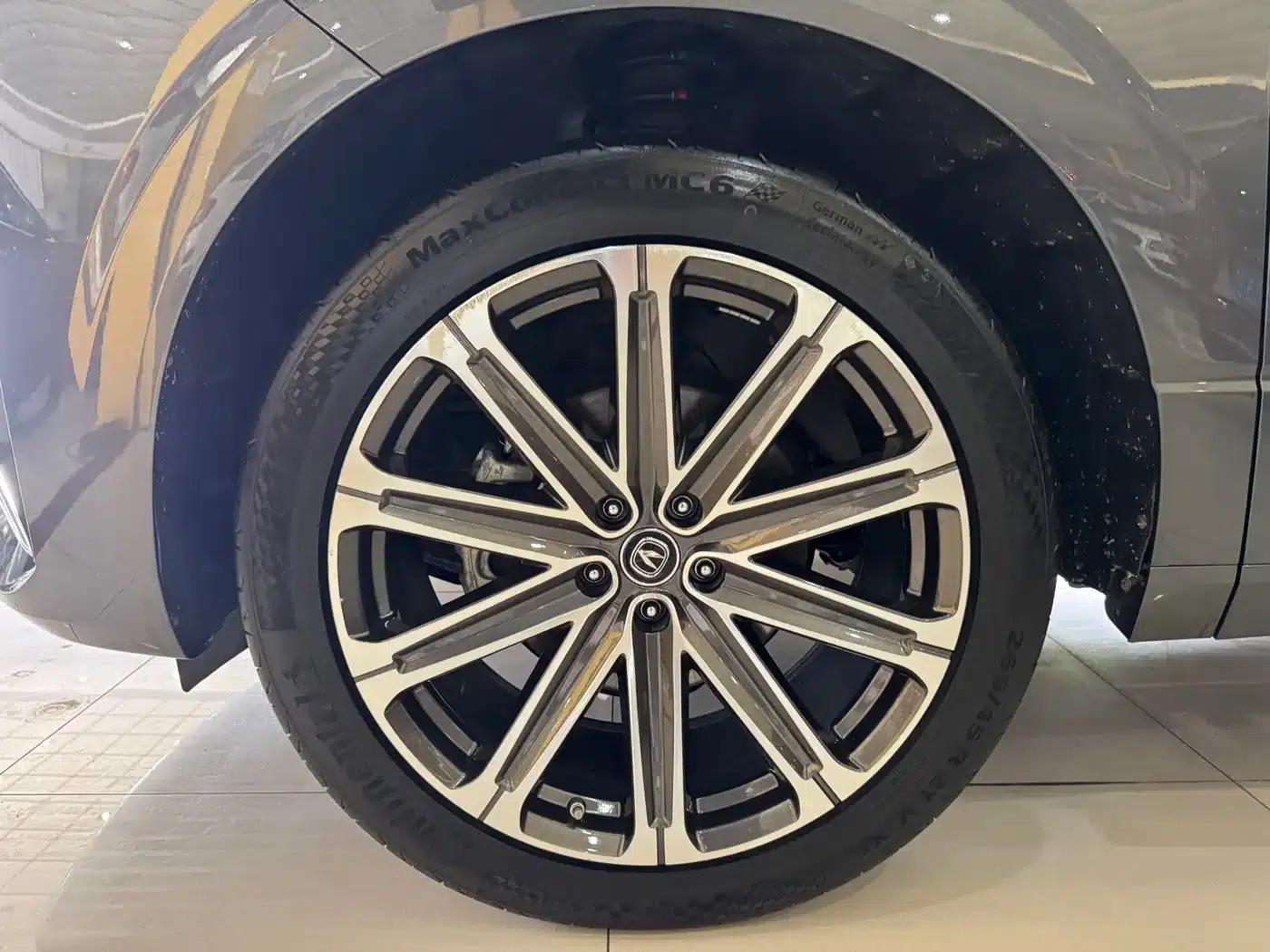 Changan UNI-K 2021 2.0T Premium Edition — миниатюра 4