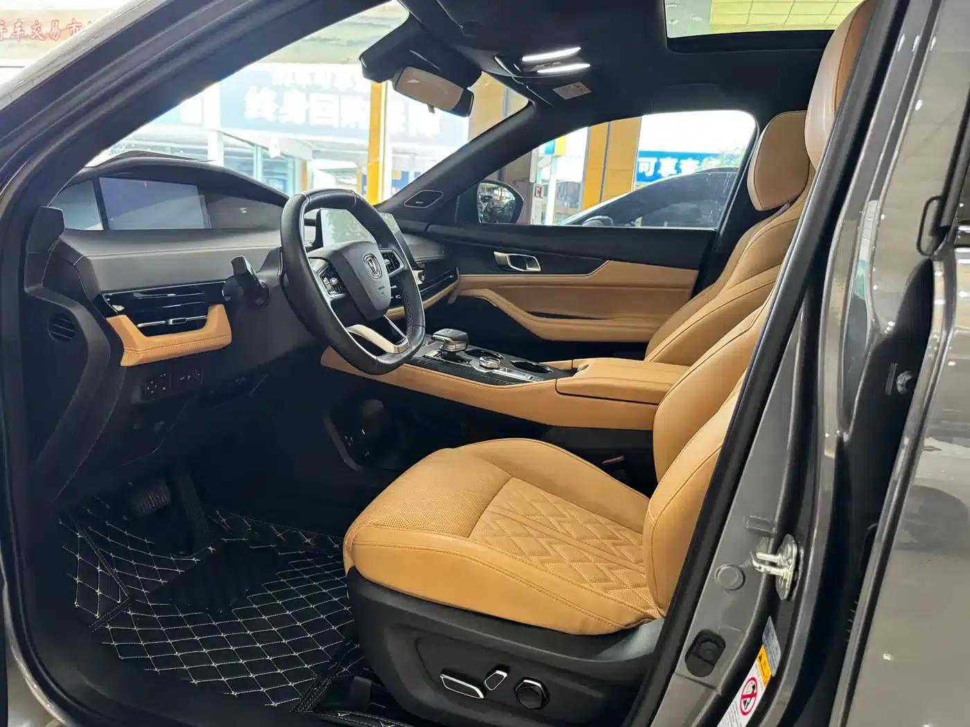 Changan UNI-K 2021 2.0T Premium Edition — миниатюра 7