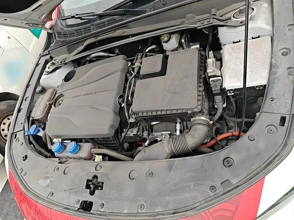 Changan UNI-V Smart Electric iDD 2024 Model Blue Whale Smart Electric iDD 136km Smart Cool Edition — миниатюра 20
