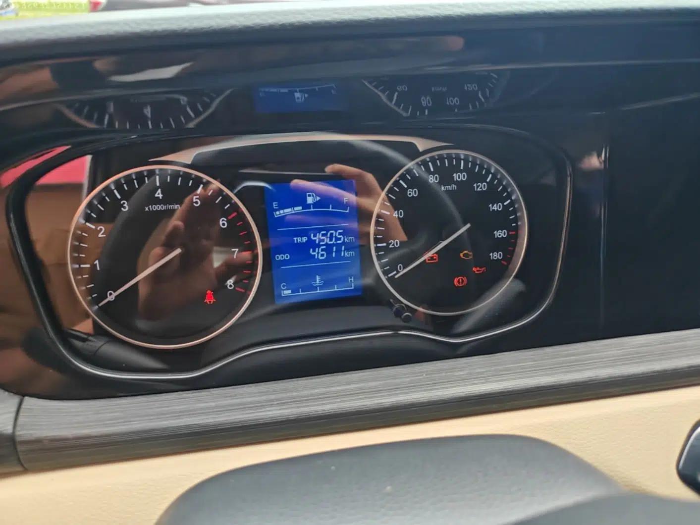 CHANGAN KUAYUE Xing V3 2023 1.5L Gasoline Comfort Model 7-Seater Passenger Vehicle — миниатюра 15
