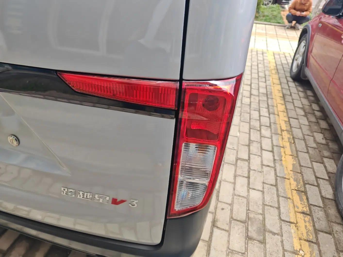 CHANGAN KUAYUE Xing V3 2023 1.5L Gasoline Comfort Model 7-Seater Passenger Vehicle — миниатюра 7