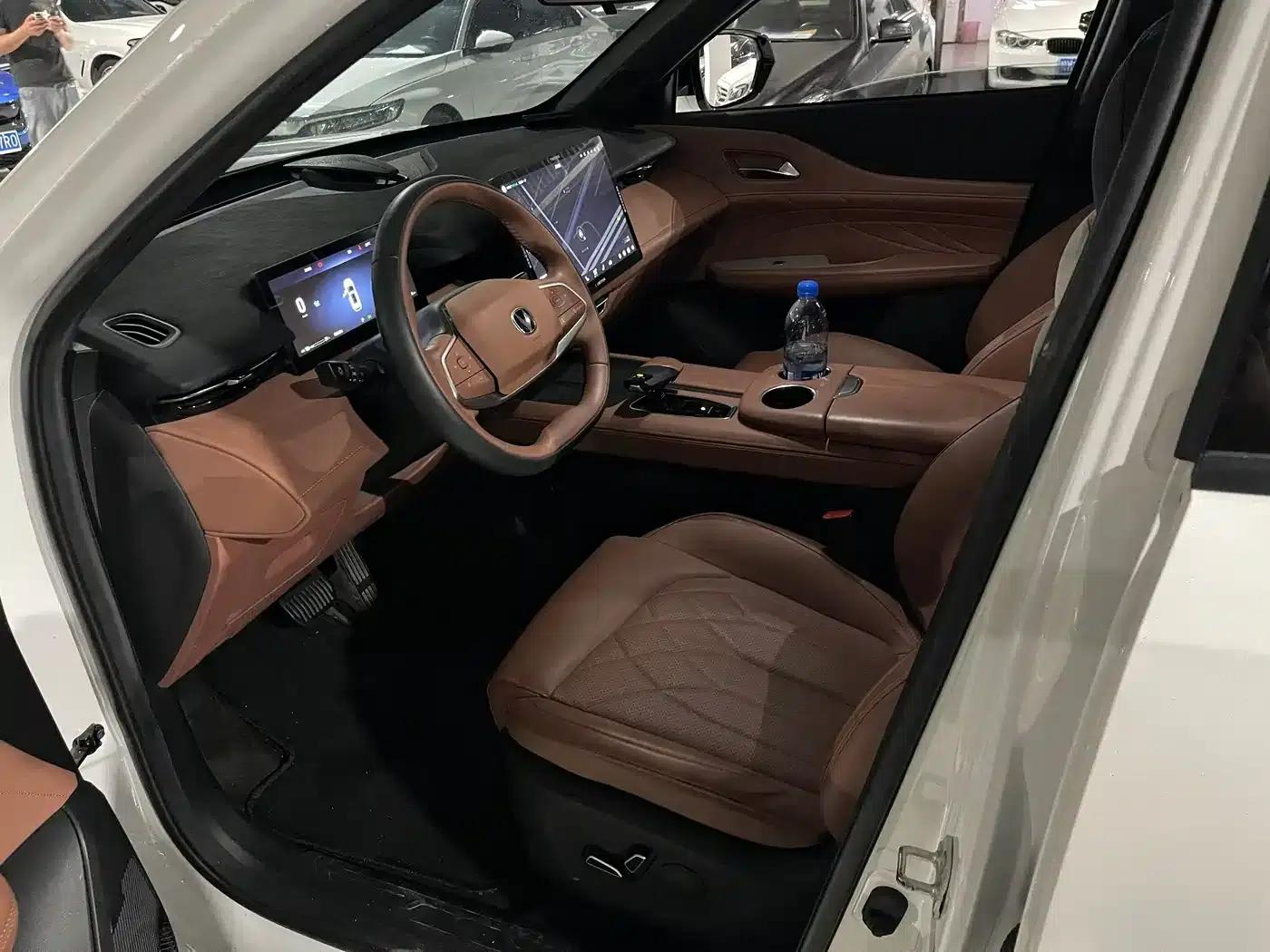 Changan UNI-Z New Energy 2024 Blue Whale Smart Electric iDD 125km Excellent Edition — миниатюра 7