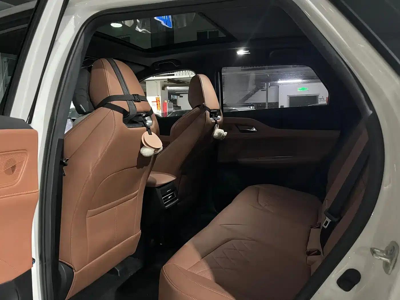 Changan UNI-Z New Energy 2024 Blue Whale Smart Electric iDD 125km Excellent Edition — миниатюра 9