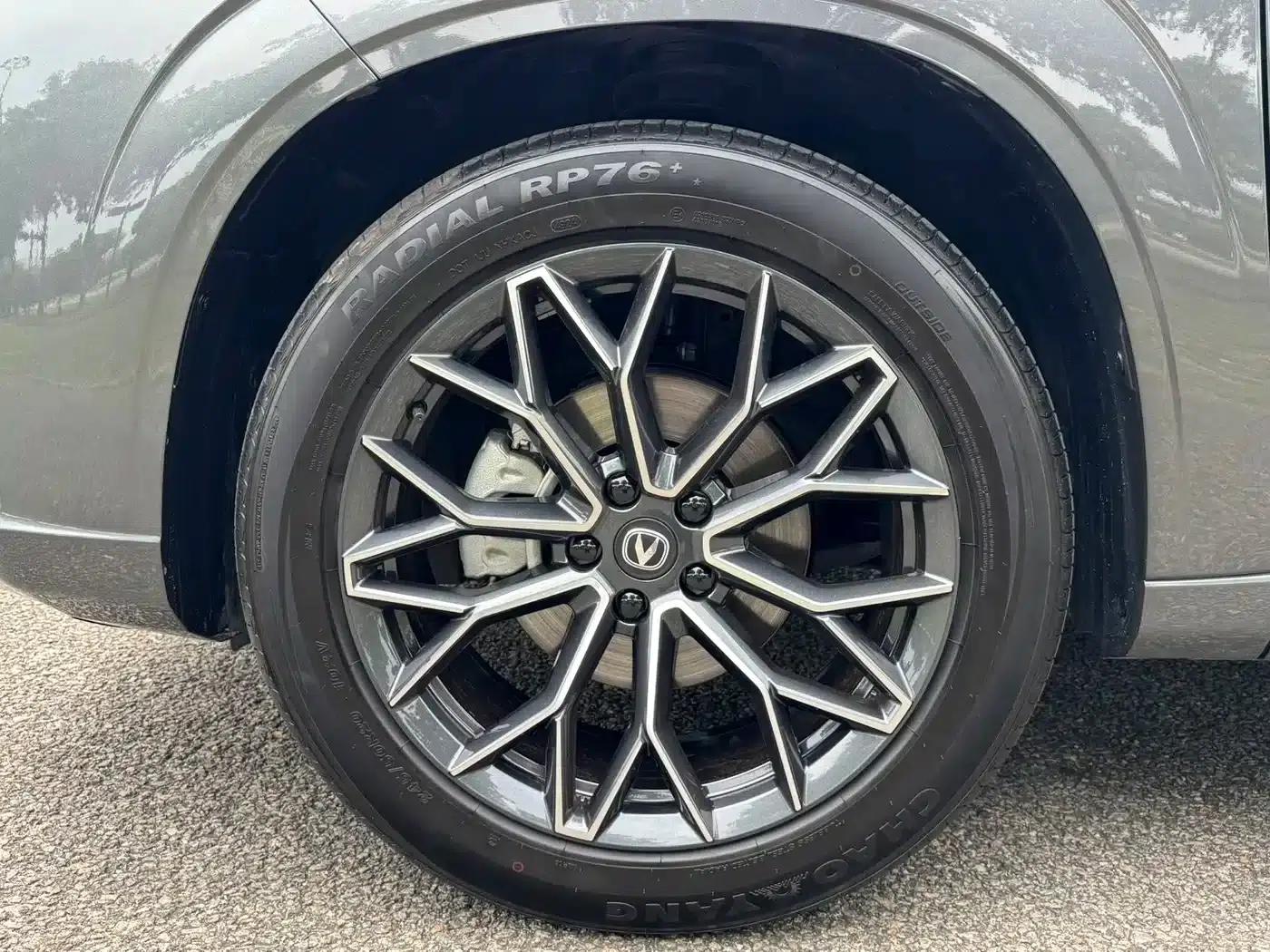 Changan UNI-Z 2025 1.5T Premium Edition — миниатюра 21