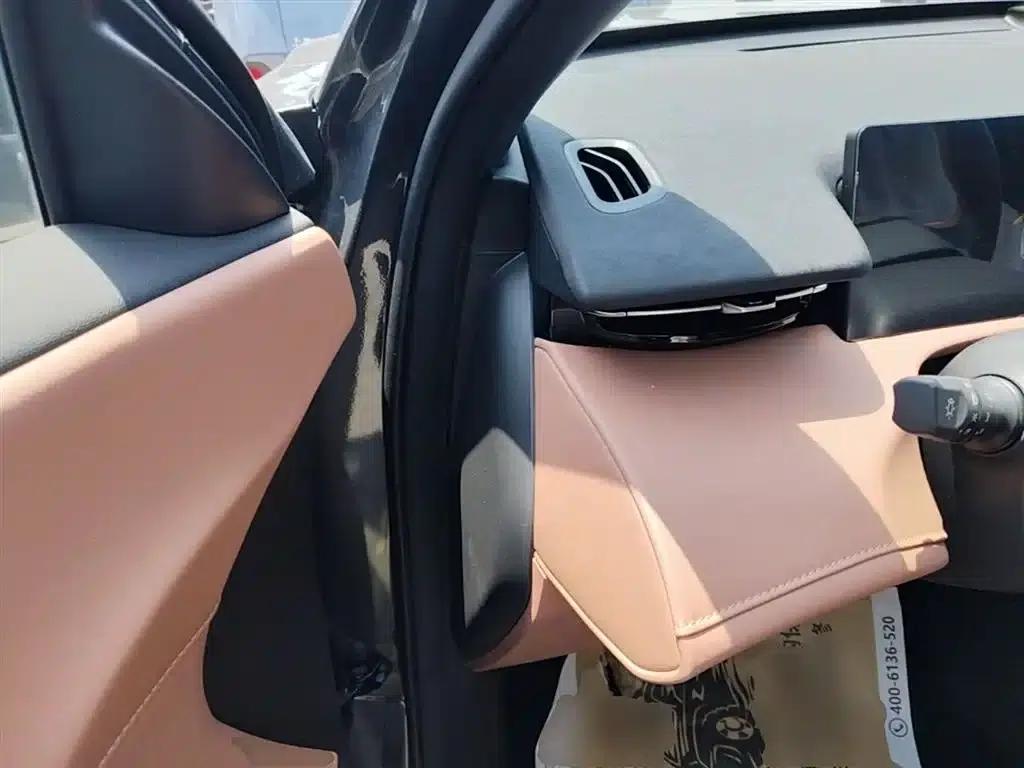 Changan UNI-Z 2025 1.5T Premium Edition — миниатюра 16