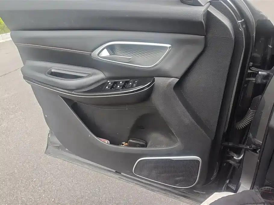 Changan X7 PLUS 2024 1.5T Automatic Premium 7-seater — миниатюра 7