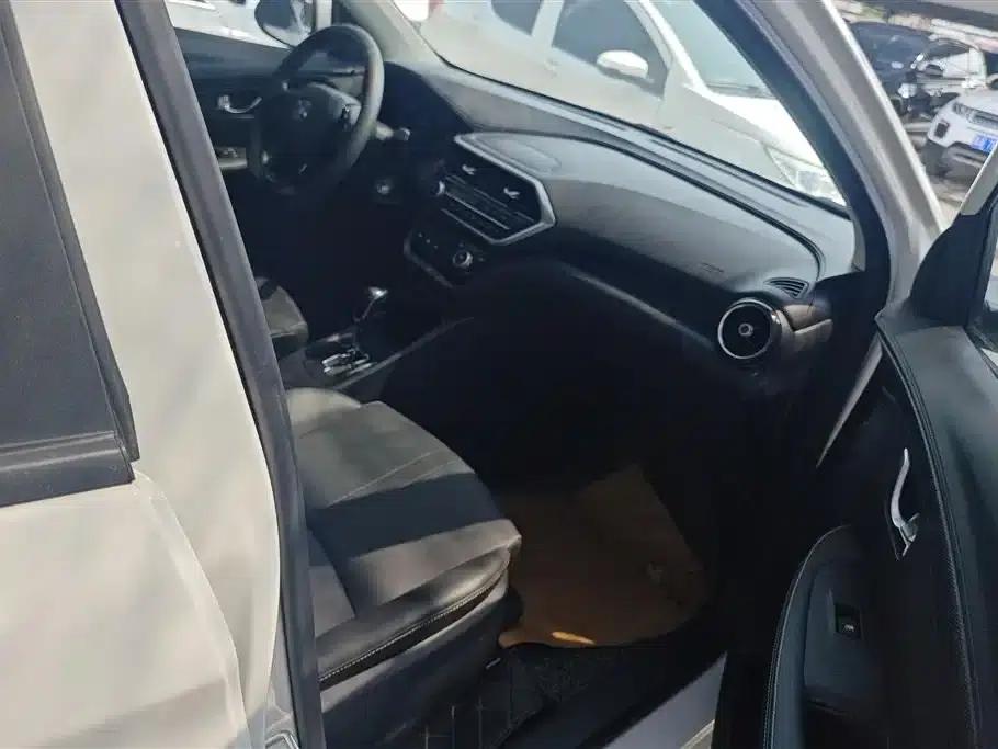 Yuexiang 2019 1.5L DCT Comfort Model (National VI Emission Standard) — миниатюра 8