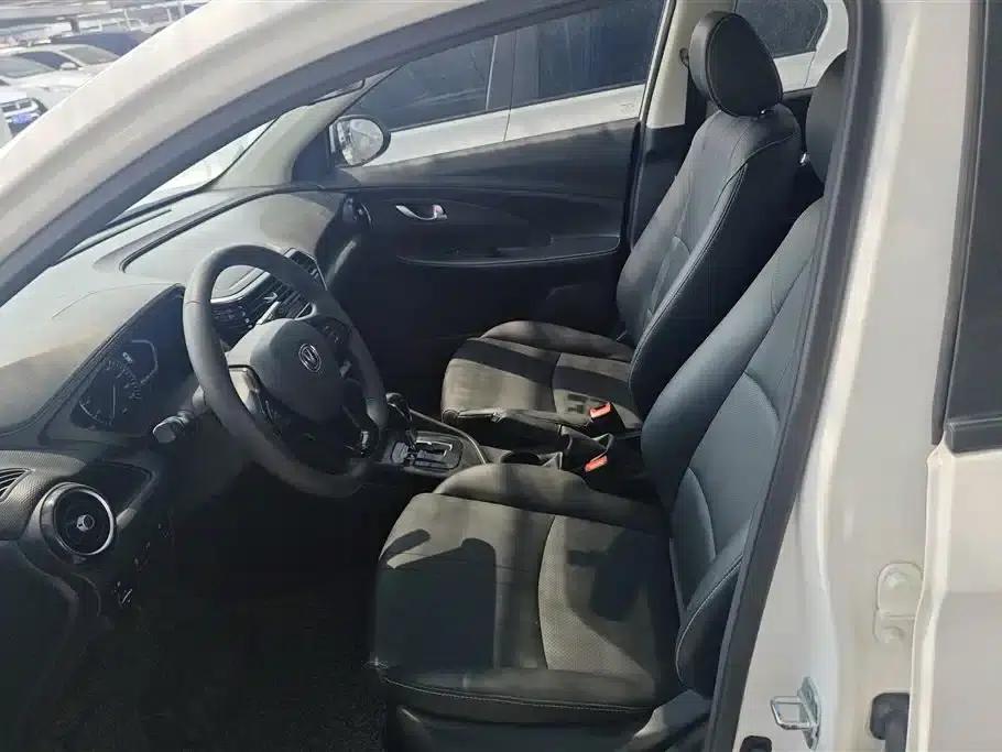 Yuexiang 2019 1.5L DCT Comfort Model (National VI Emission Standard) — миниатюра 9