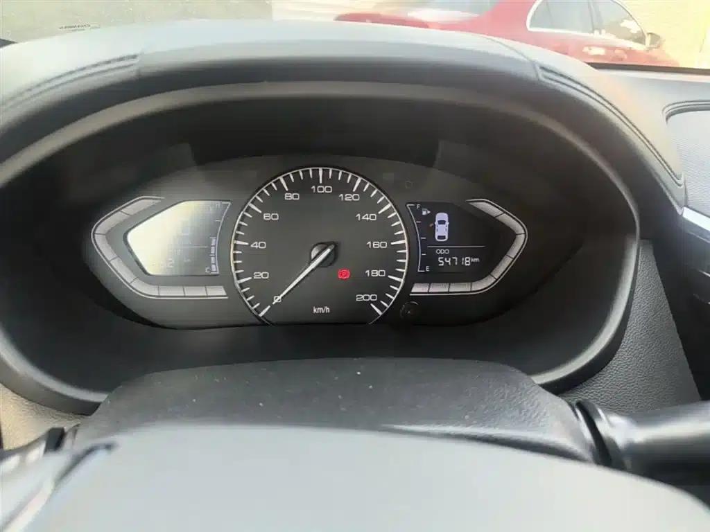 Yuexiang 2018 1.4L Manual Comfort Model (National V Emission Standard) — миниатюра 12