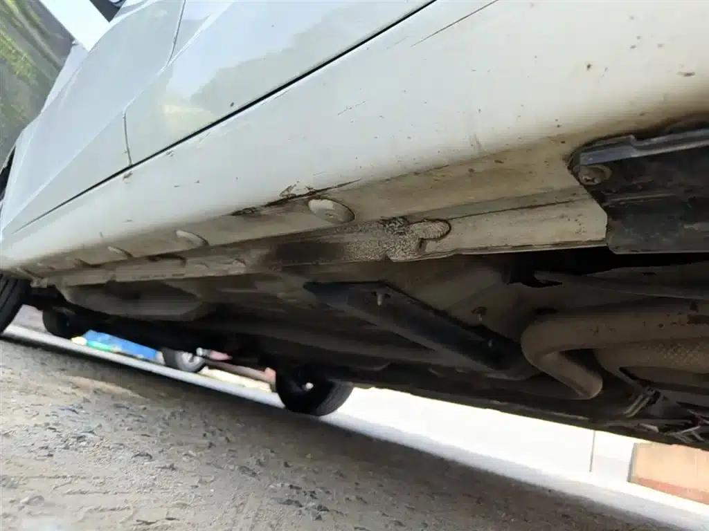 Yuexiang 2018 1.4L Manual Comfort Model (National V Emission Standard) — миниатюра 22