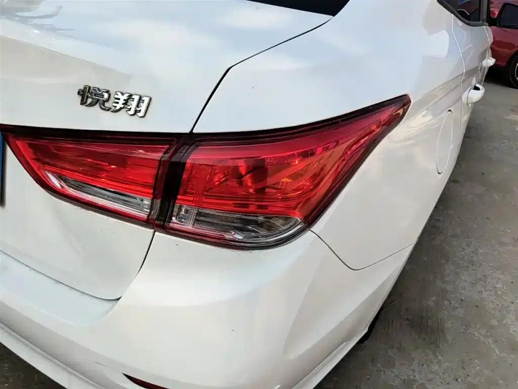 Yuexiang 2018 1.4L Manual Comfort Model (National V Emission Standard) — миниатюра 8