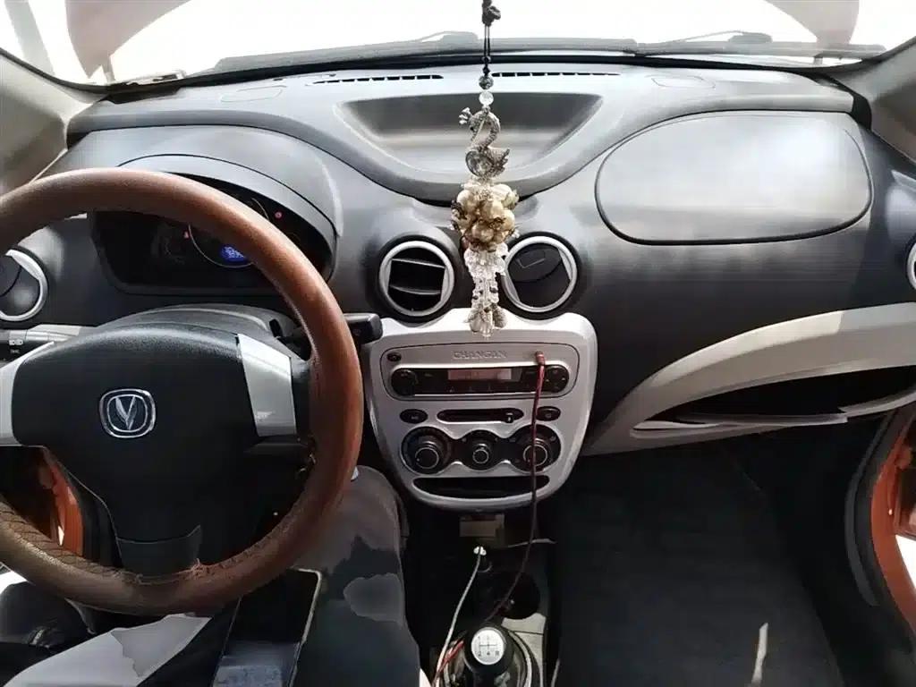 Benben MINI 2012 1.0L Manual Fashion Edition (National V Emission Standard) — миниатюра 10