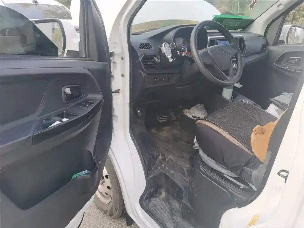 Changan Ruixing EM80 2025 Passenger Edition Comfort Model 6 Seats 300km/h Hatchback — миниатюра 13