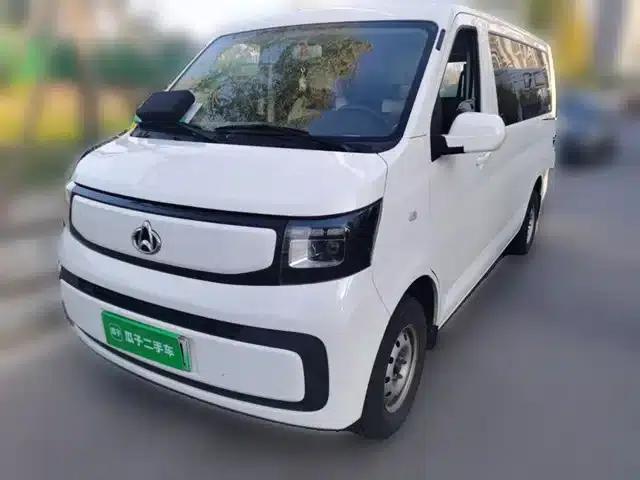 Changan Ruixing EM80 2025 Passenger Edition Comfort Model 6 Seats 300km/h Hatchback