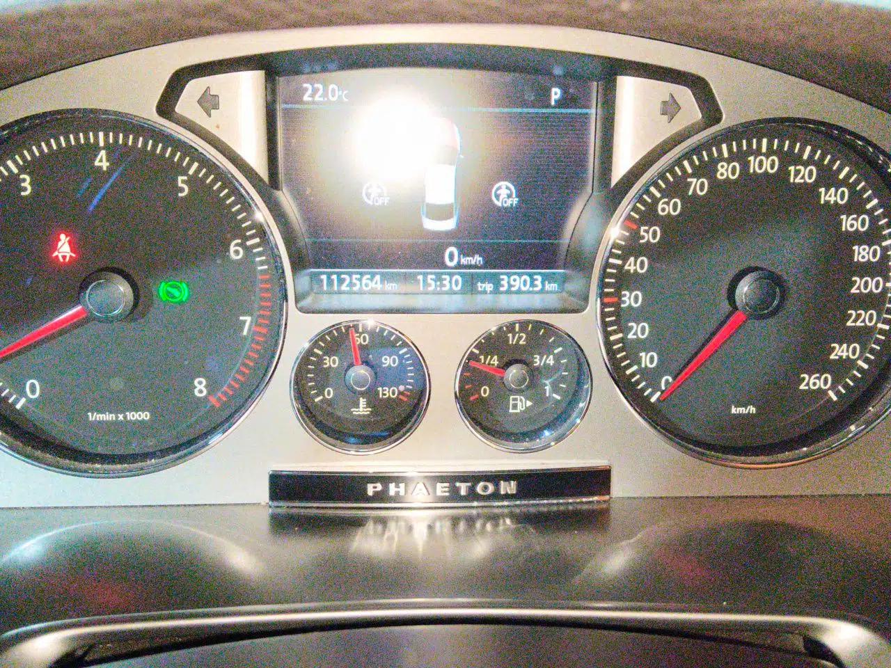 Volkswagen Phaeton 2012 3.0L Business Edition — миниатюра 13