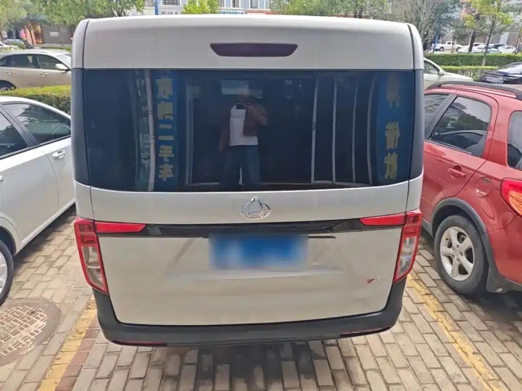 Crossstar V3 2023 1.5L Gasoline Enjoyable 7-Seater Bus — миниатюра 6