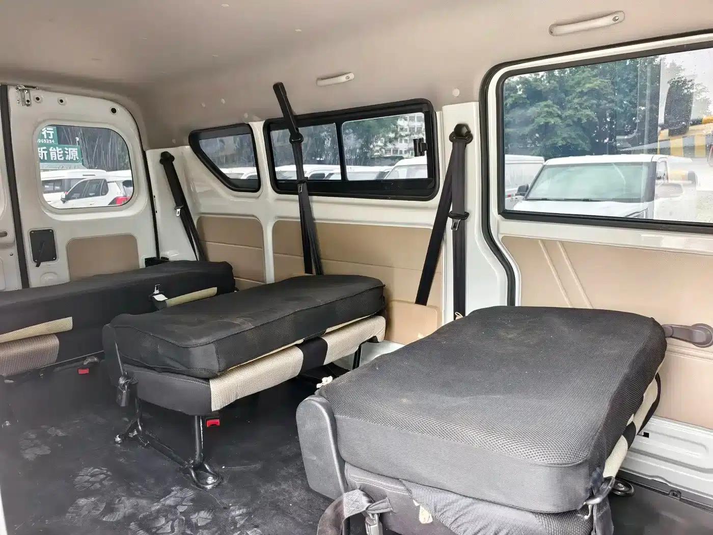 Crossstar V7 EV 2025 Model, 316km/h Flagship Edition, 9 Seats, Double Door, 50.38kWh — миниатюра 5
