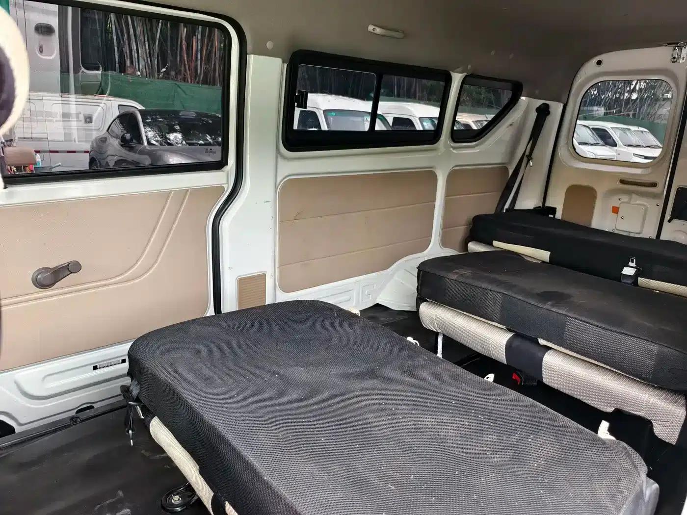 Crossstar V7 EV 2025 Model, 316km/h Flagship Edition, 9 Seats, Double Door, 50.38kWh — миниатюра 6