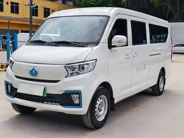 Crossstar V7 EV 2025 Model, 316km/h Flagship Edition, 9 Seats, Double Door, 50.38kWh