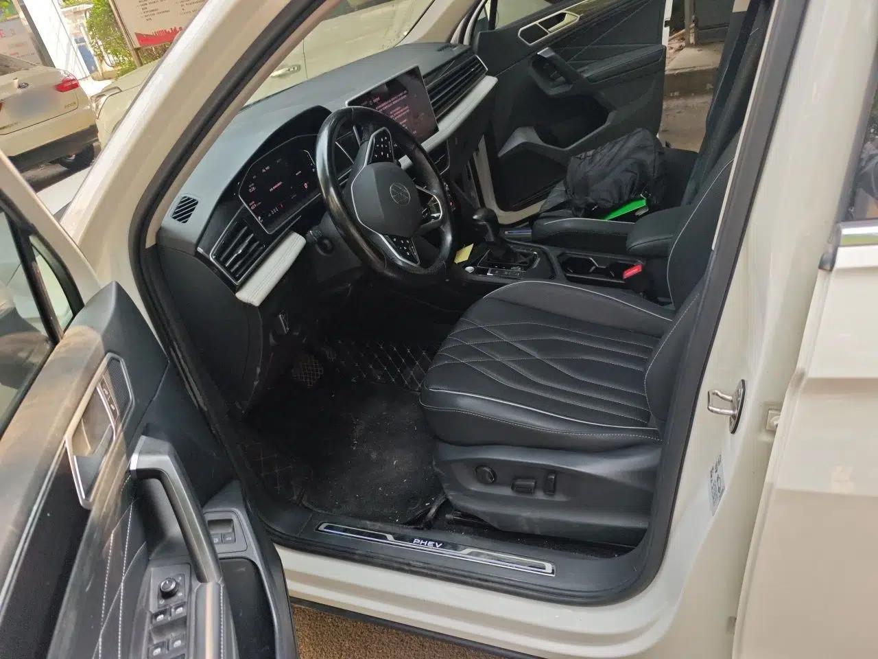 Volkswagen Tiguan L New Energy 2022 430 PHEV Plug-in Hybrid Prestige Edition — миниатюра 16
