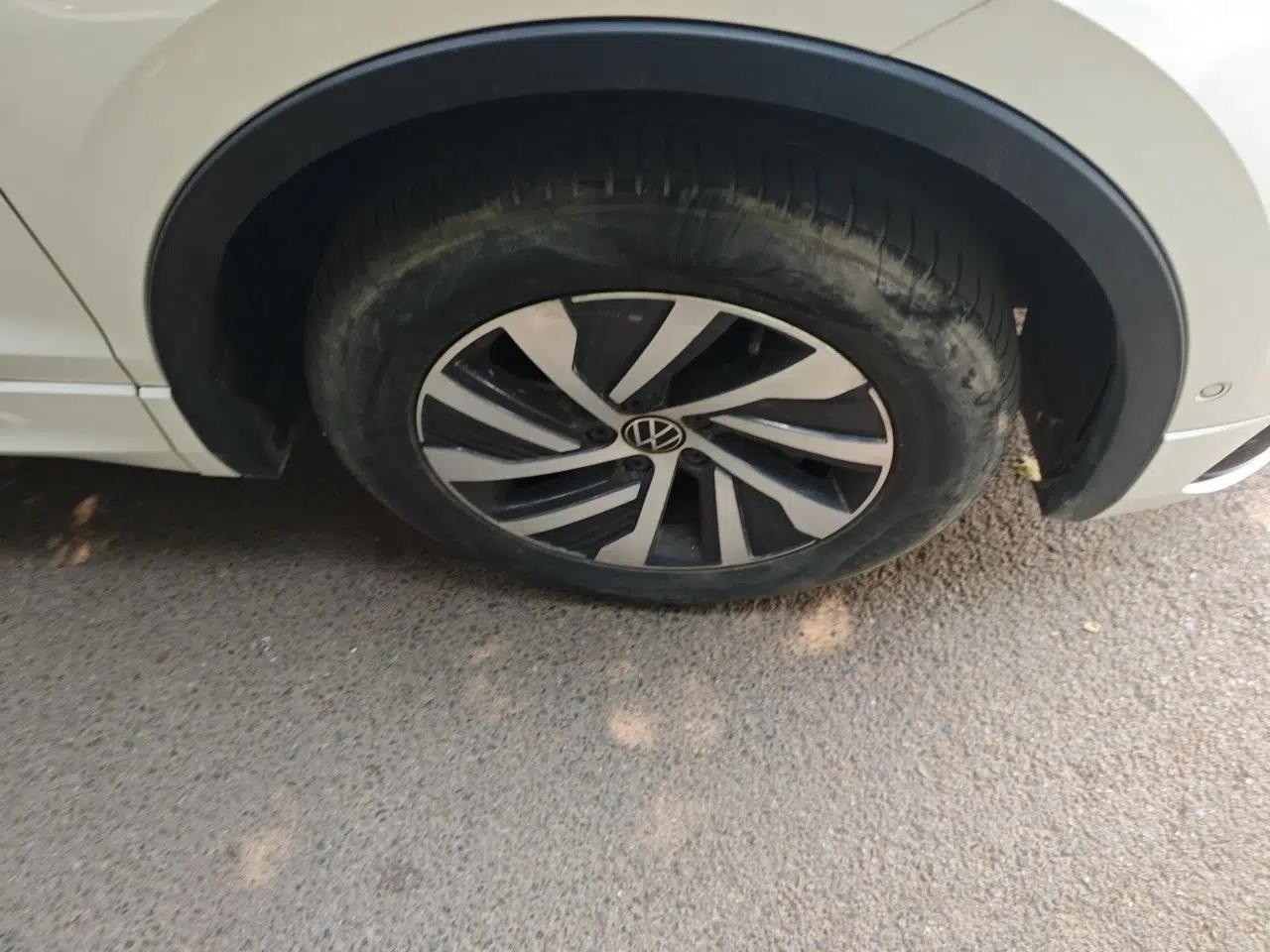 Volkswagen Tiguan L New Energy 2022 430 PHEV Plug-in Hybrid Prestige Edition — миниатюра 8