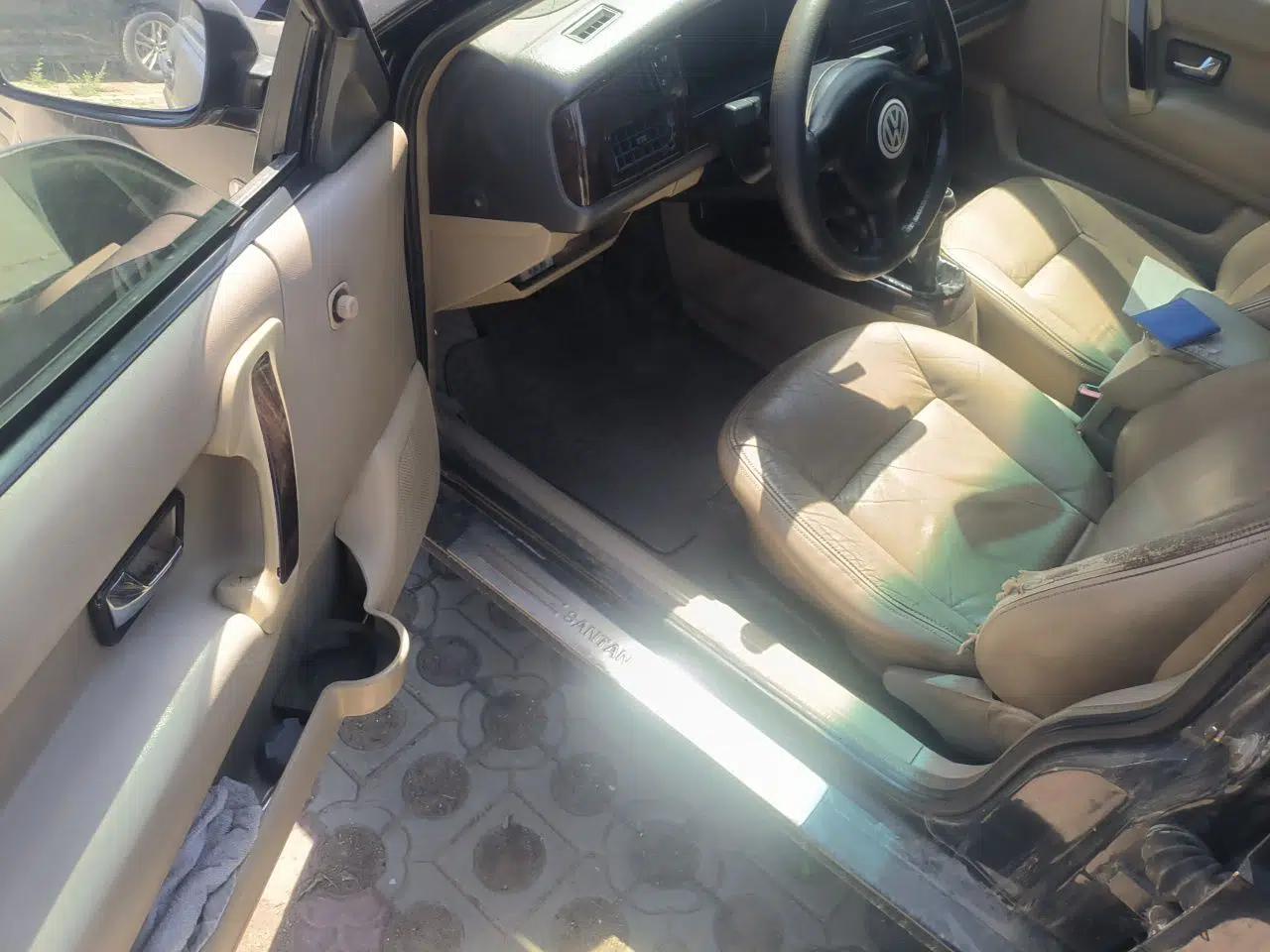 Volkswagen Santana Vista 2006 1.8L Manual Base Model — миниатюра 17