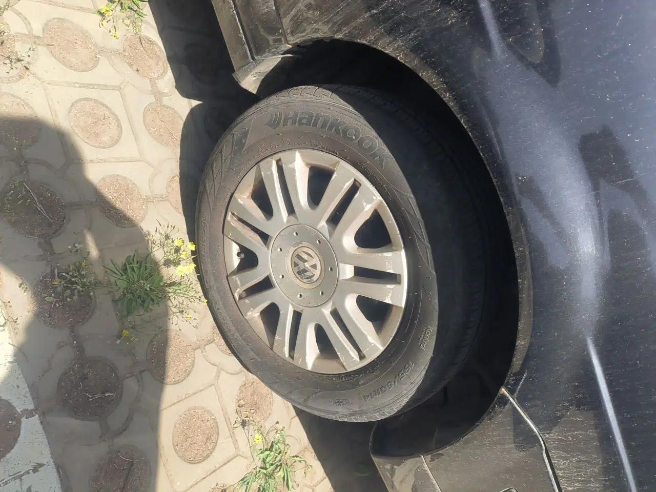 Volkswagen Santana Vista 2006 1.8L Manual Base Model — миниатюра 8