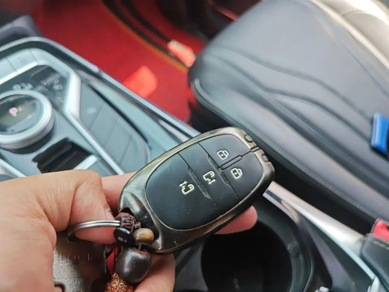 SAIC MAXUS G20 2021 PLUS 2.0T Gasoline Automatic Business Edition — миниатюра 9