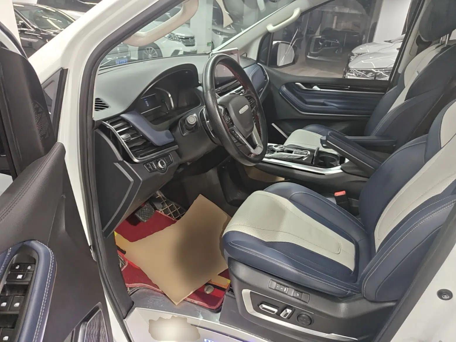 SAIC MAXUS G20 2021 PLUS 2.0T Gasoline Automatic Luxury Edition — миниатюра 18