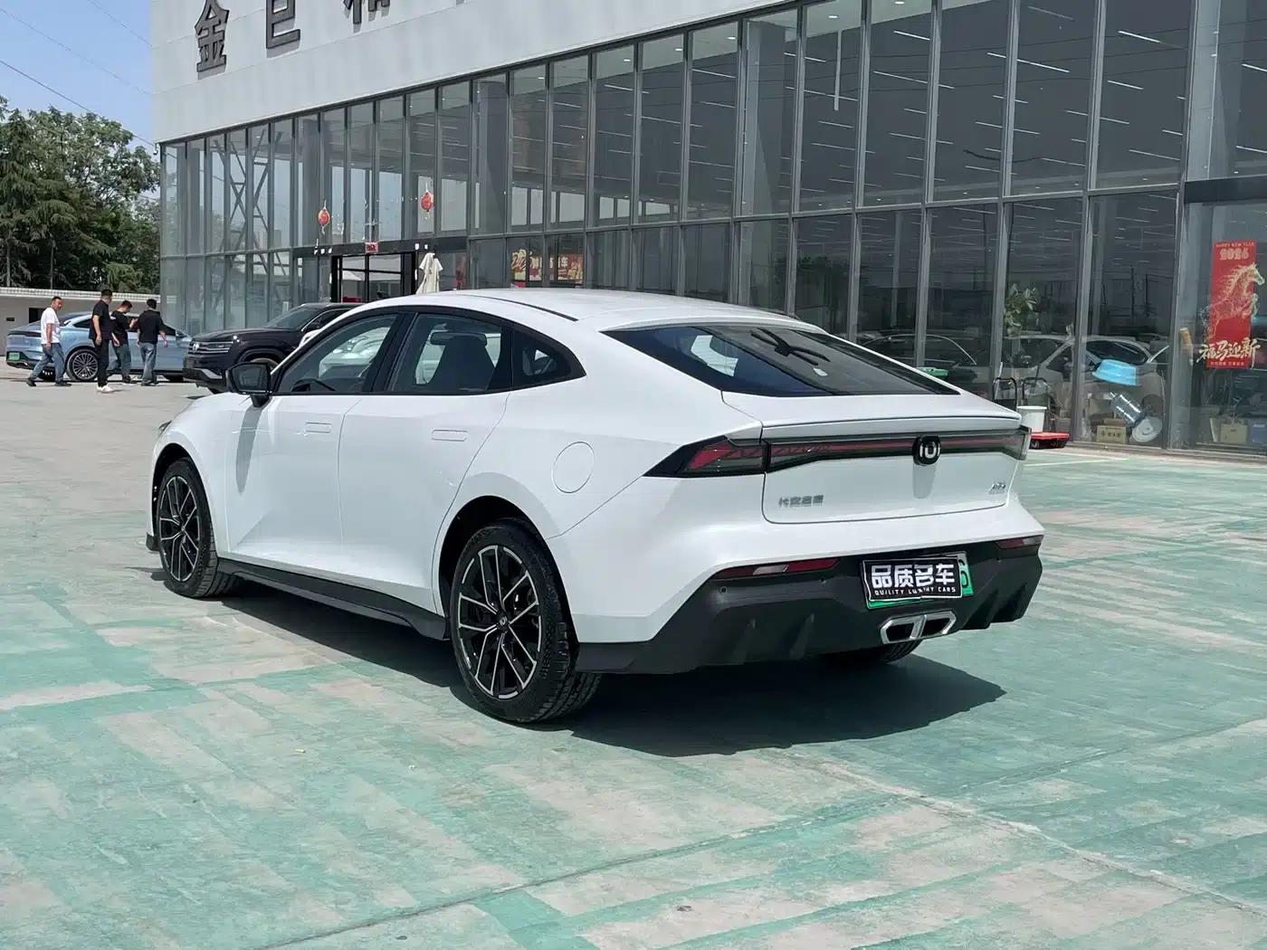 Changan Qiyuan A06 2023 Model 1.5L Automatic — миниатюра 14