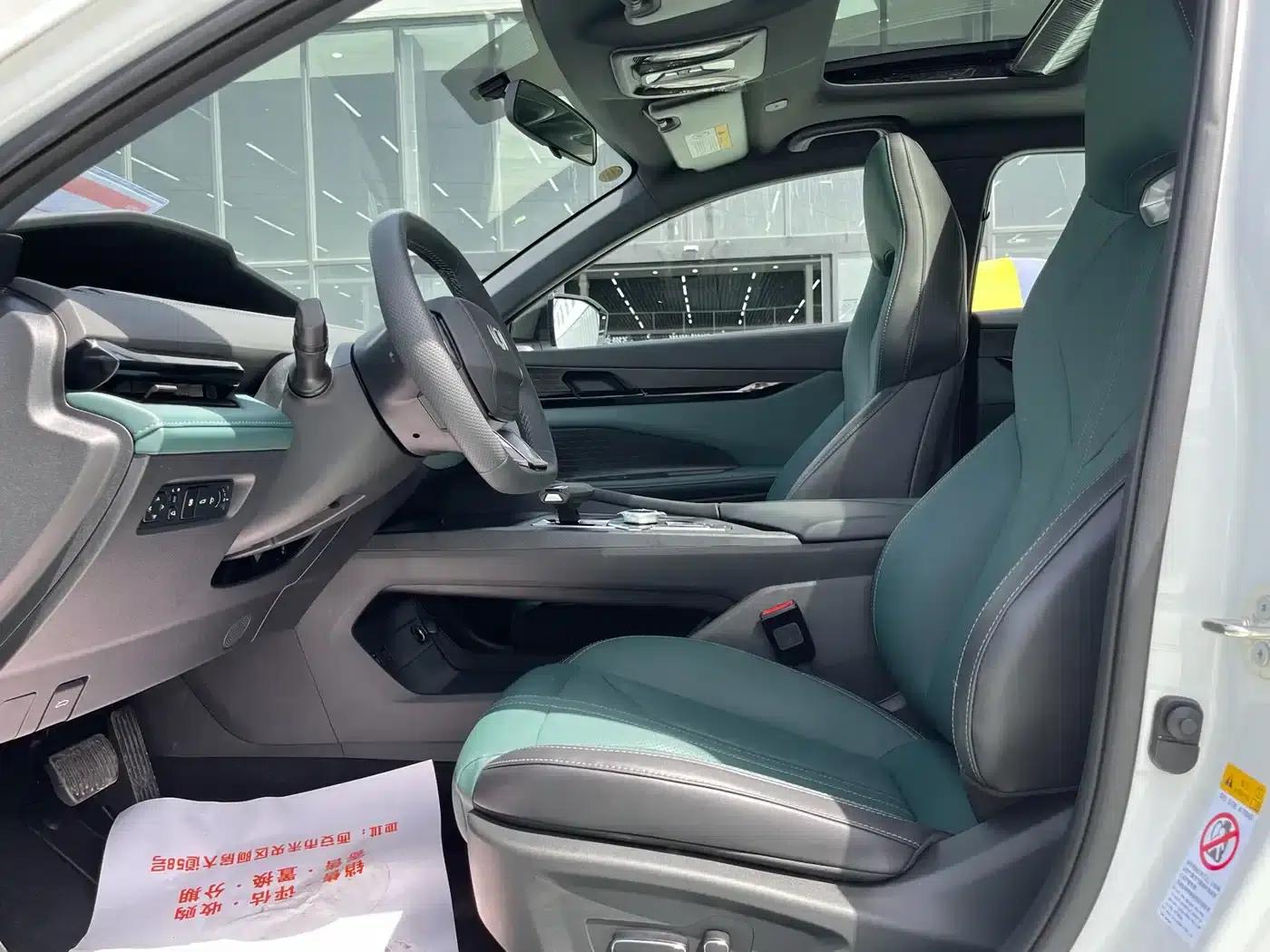 Changan Qiyuan A06 2023 Model 1.5L Automatic — миниатюра 4