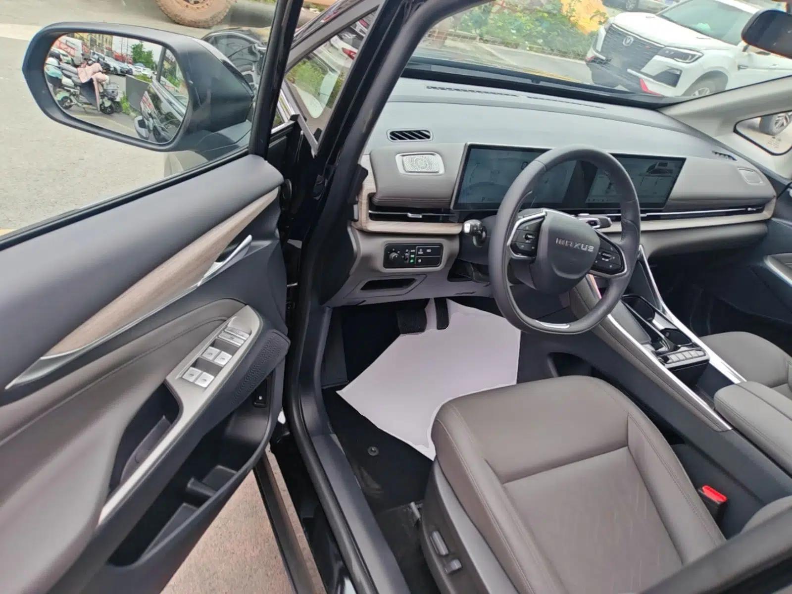 SAIC MAXUS G50 PHEV 2025 Leading Edition — миниатюра 19